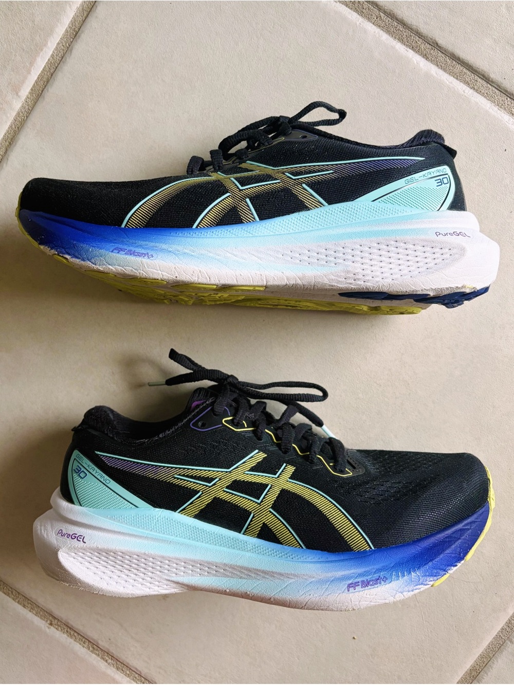 ASICS Gel-Kayano 30 Womens Black Running Shoes